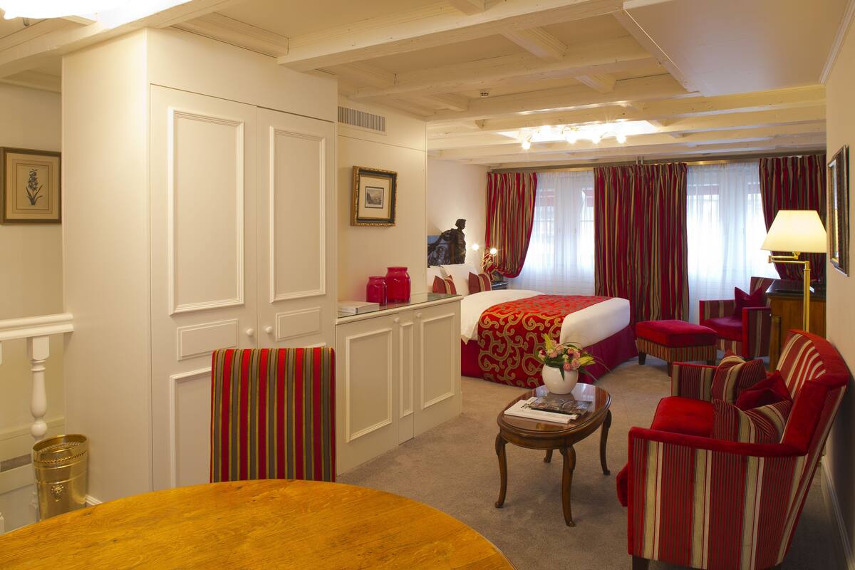 Family Duplex, 2 Bedrooms | 1 bedroom, premium bedding, minibar, in-room safe