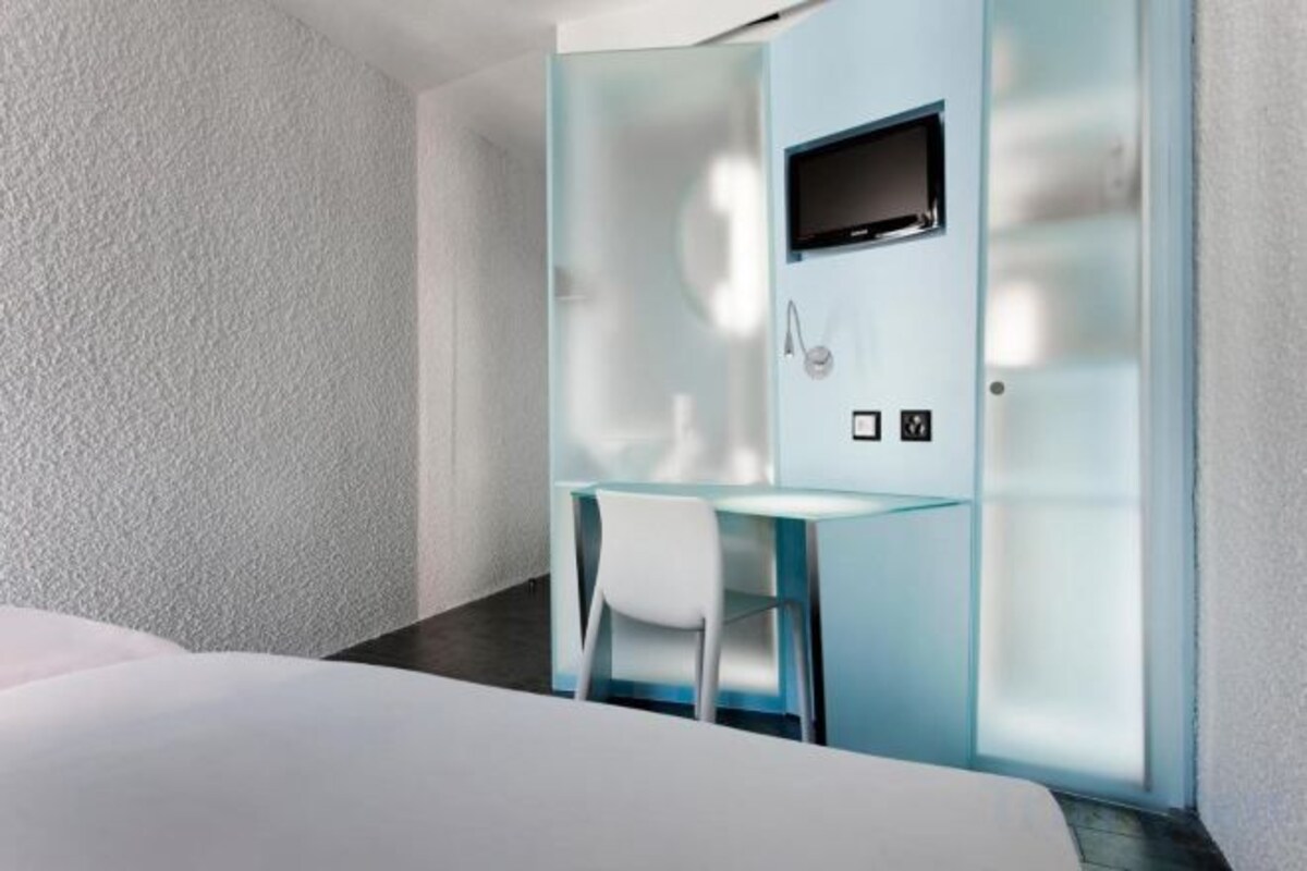 Minibar, in-room safe, desk, soundproofing