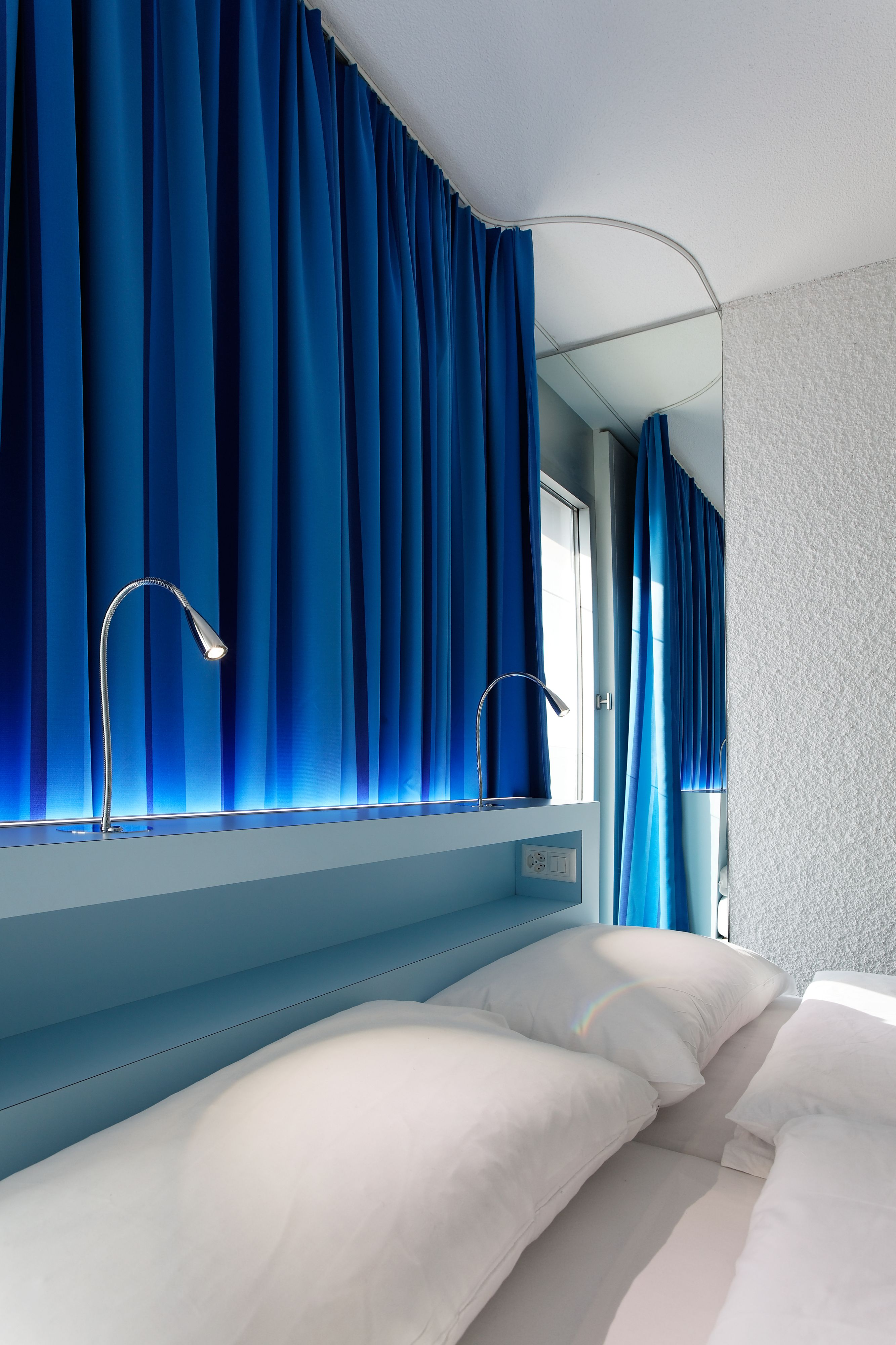 Minibar, Zimmersafe, Schreibtisch, schallisolierte Zimmer