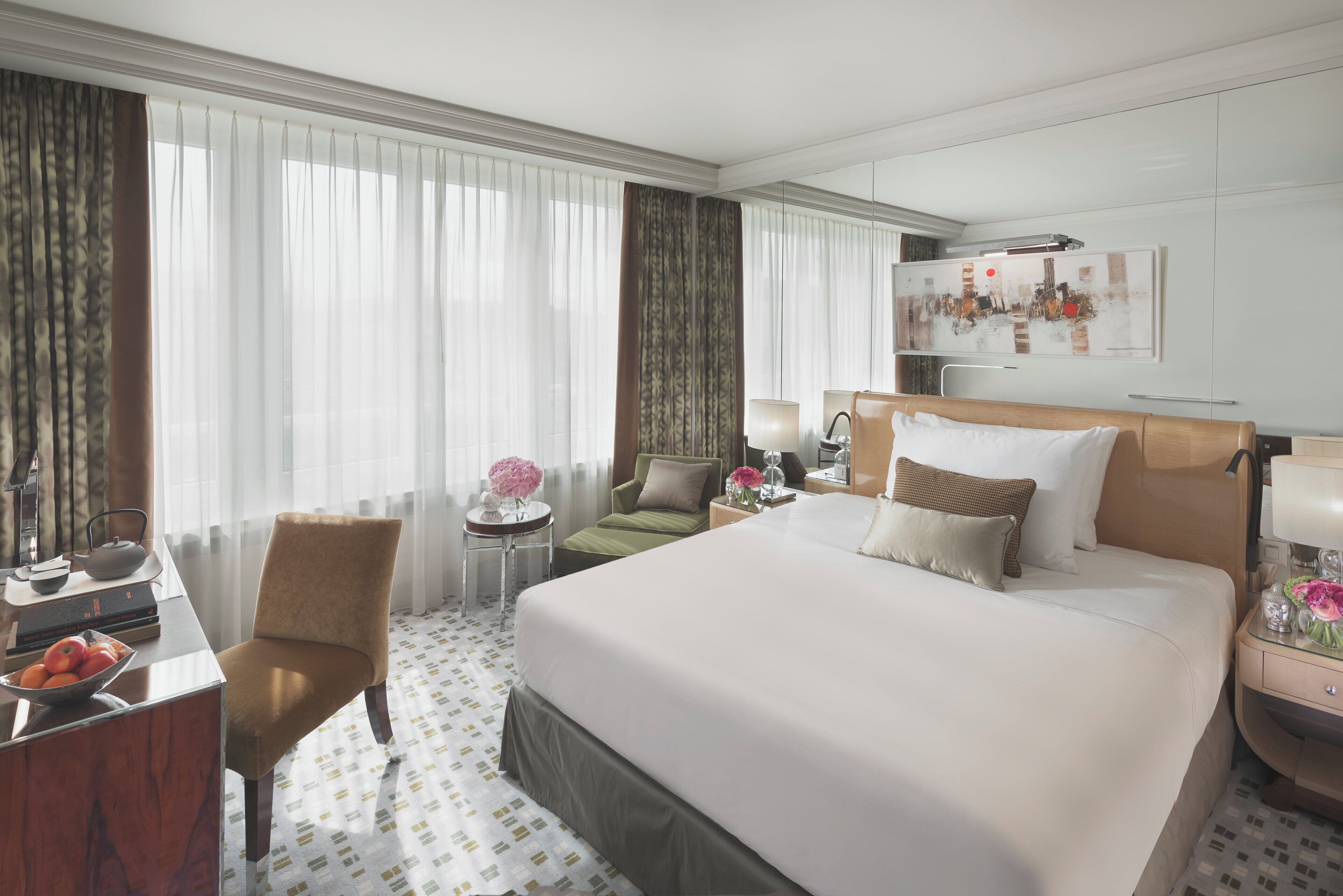 Superior Room | 1 bedroom, premium bedding, pillowtop beds, minibar