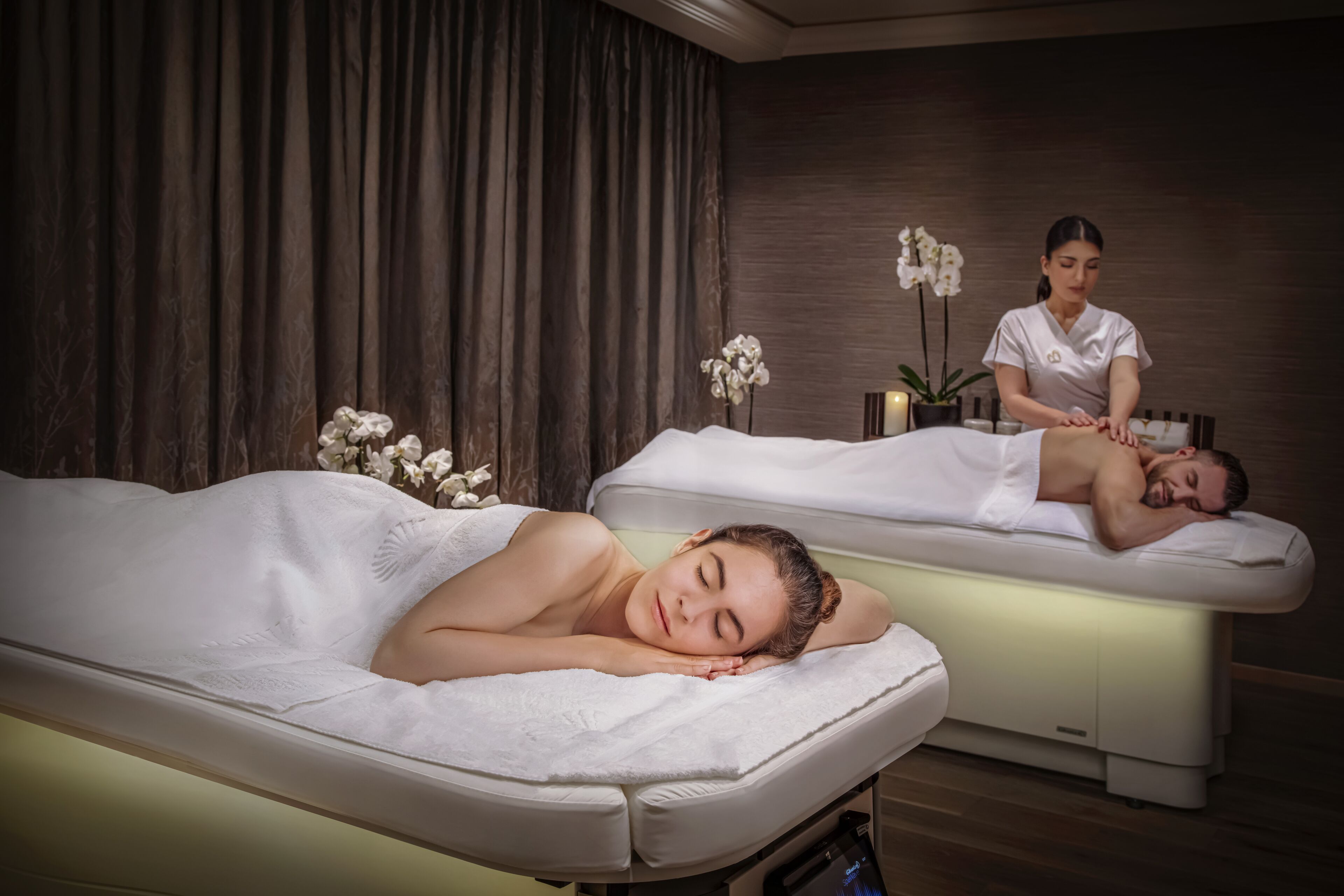 massage/treatment rooms, massages