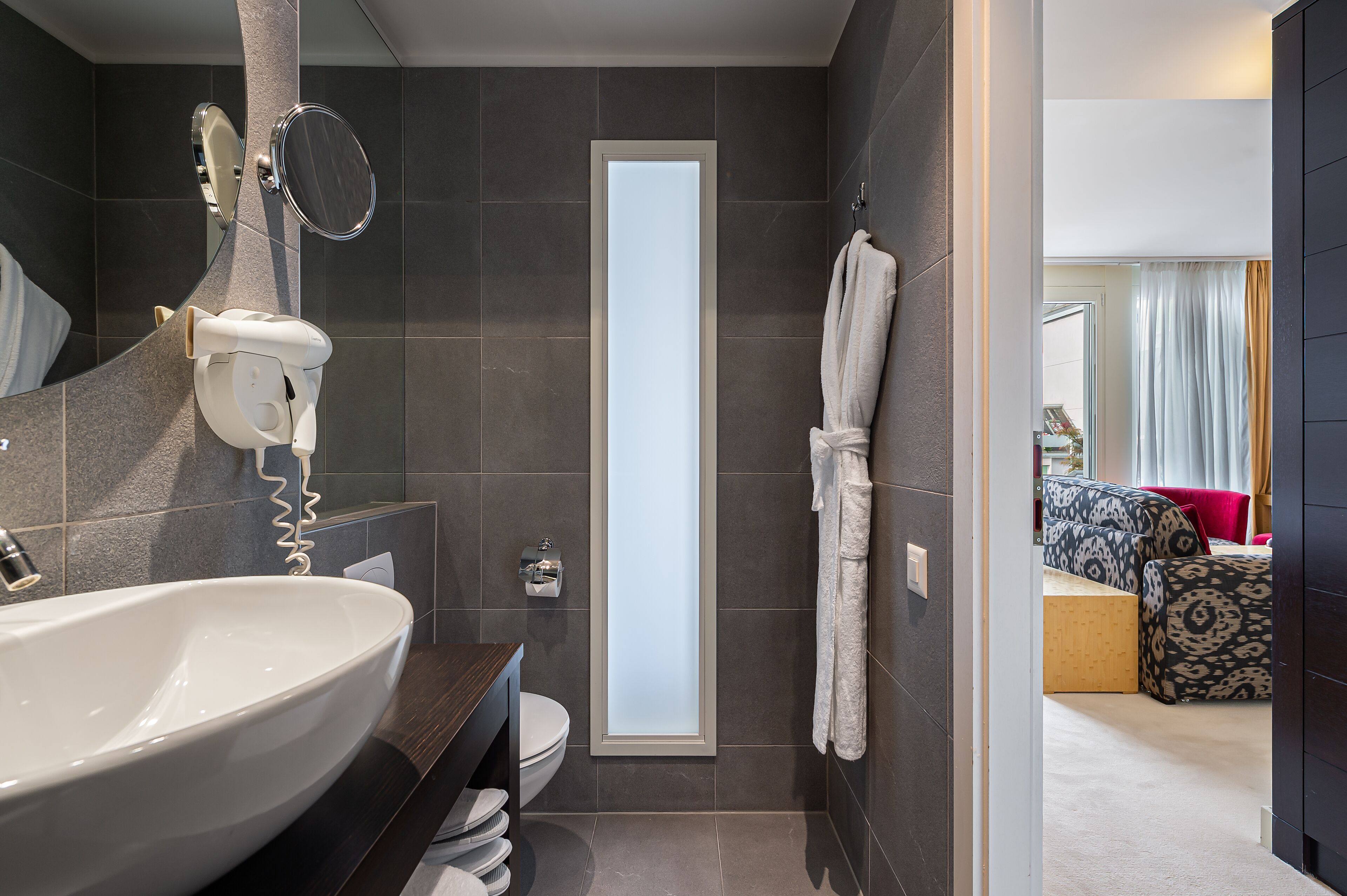 bathtub, free toiletries, hair dryer, slippers