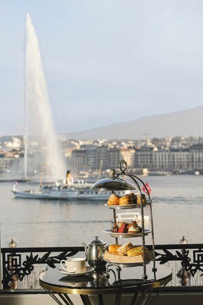 Front of property - Hotel d'Angleterre Geneva (Geneva)