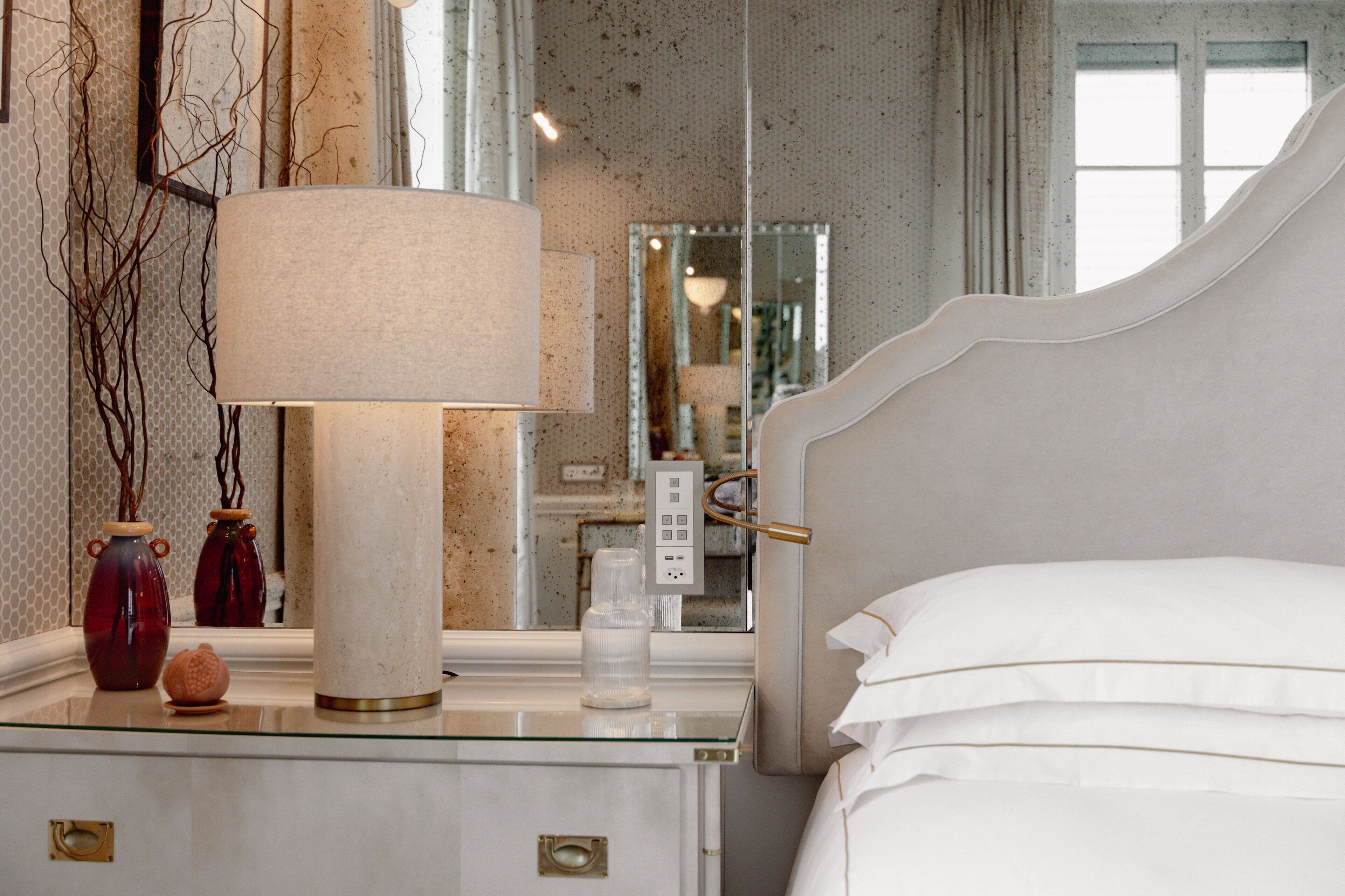 Beatrice Suite | Seprai katun Mesir, seprai premium, dan selimut bulu angsa