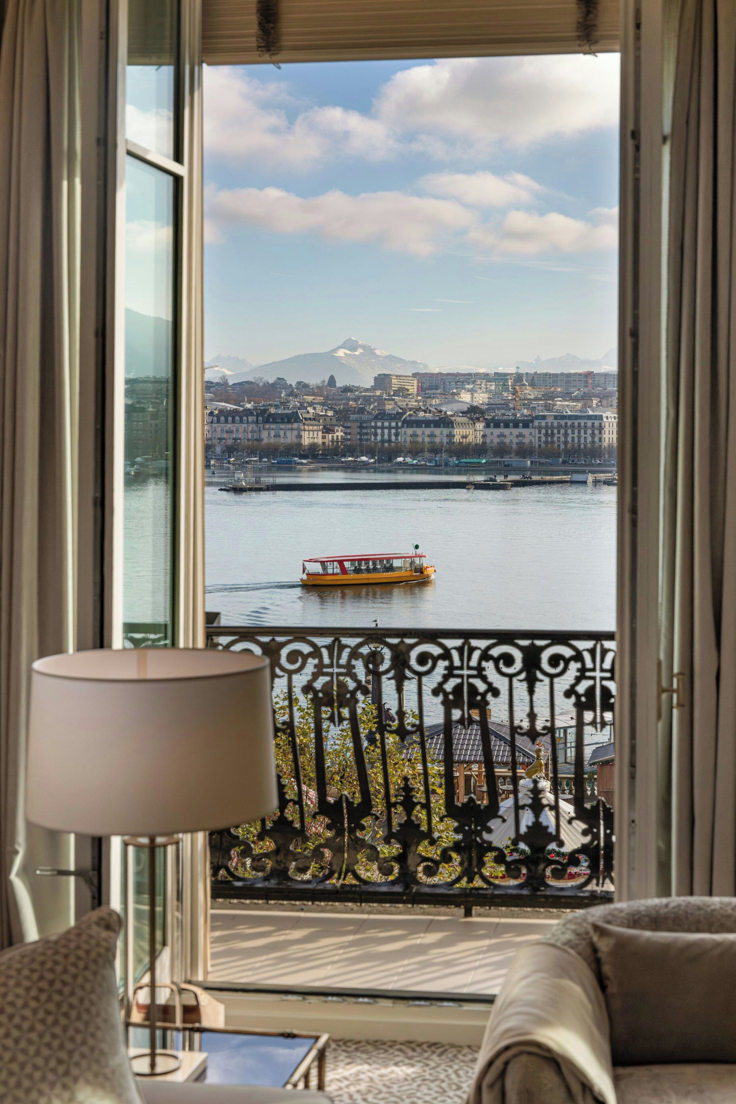 Suite (Beatrice) | Vue sur le lac