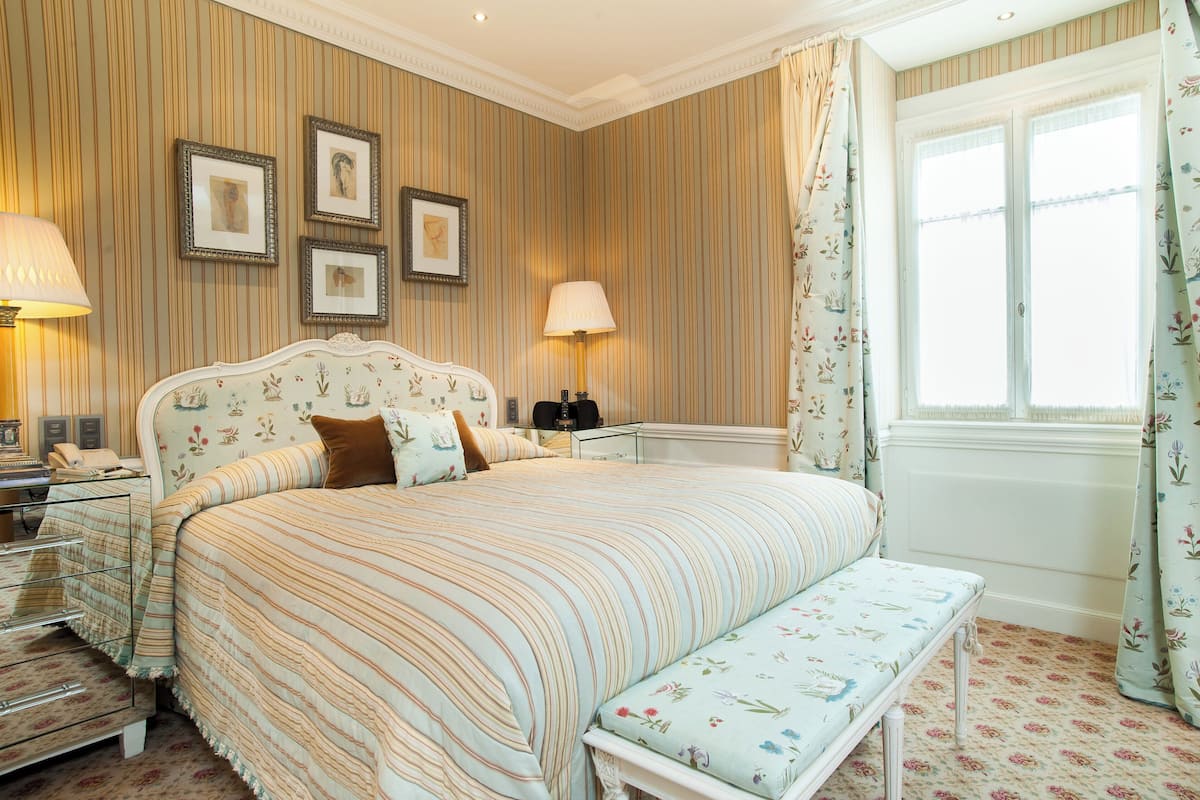 Junior Suite | Cadar kapas Mesir, peralatan tempat tidur premium, gebar bulu kapas