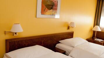 Minibar, in-room safe, iron/ironing board, free WiFi