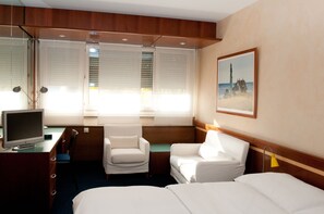 Superior Double Room | Minibar, in-room safe, iron/ironing board, free WiFi