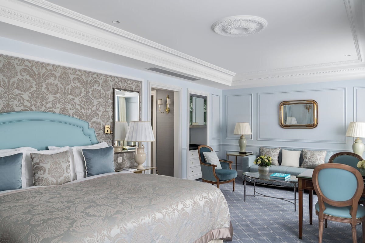 Deluxe Room, City View, Garden Area | Premium bedding, minibar, in-room safe, laptop workspace