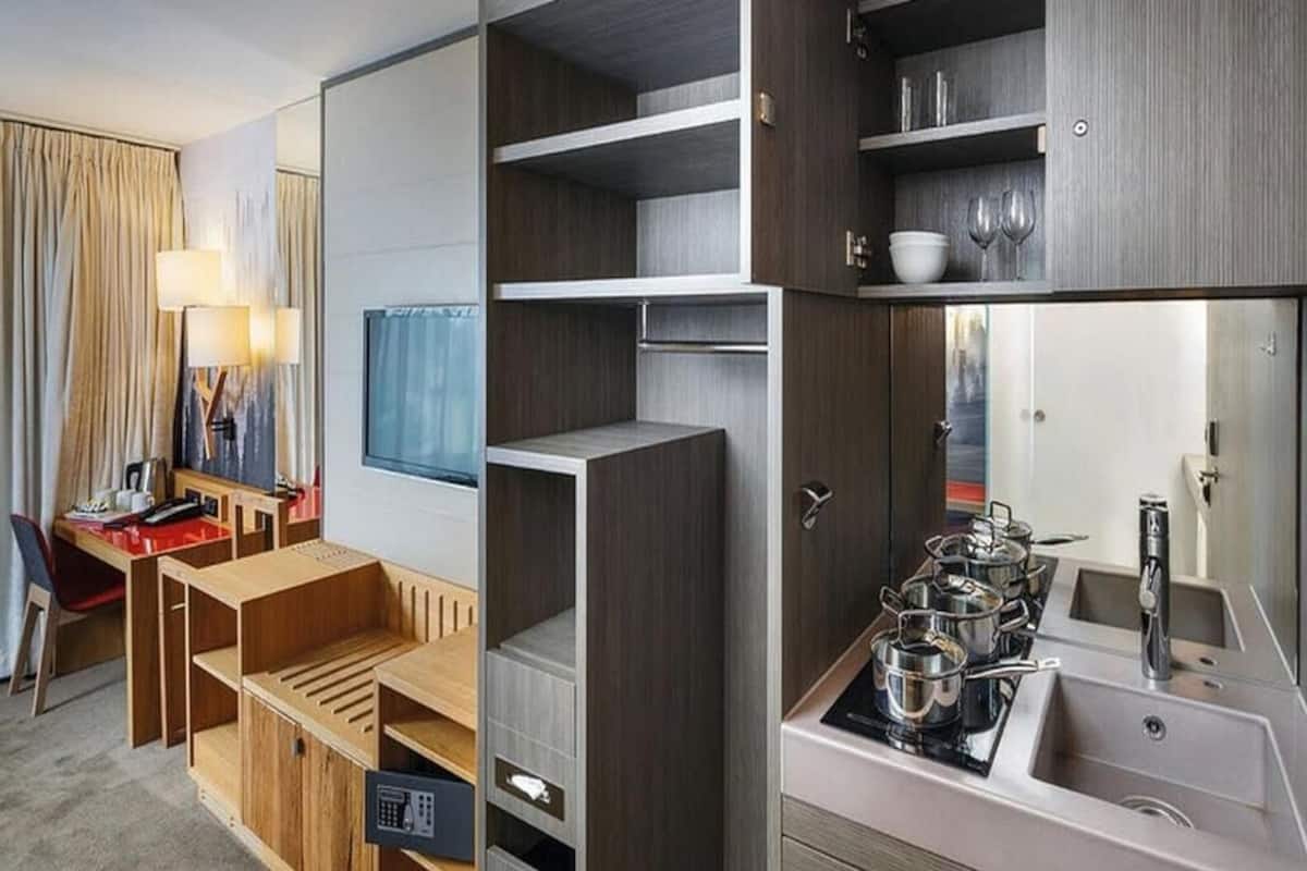 Studio, Kitchenette | Private kitchen