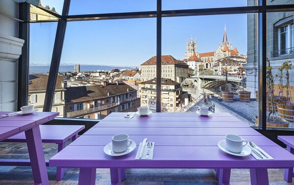 Cafe
