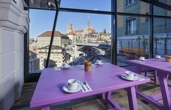 Daily buffet breakfast (CHF 20 per person) - Swiss Wine by Fassbind (Lausanne)