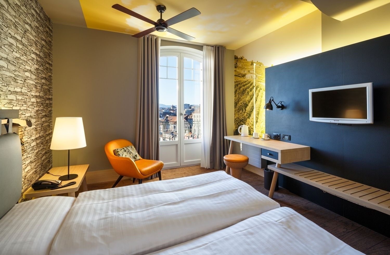 single room, 1 single bed | premium bedding, down duvets, minibar, in-room safe