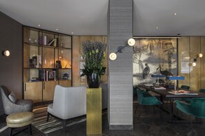 Interior - Storchen Zurich (Zürich)