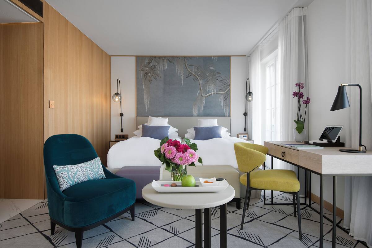 1 bedroom, hypo-allergenic bedding, Select Comfort beds, minibar
