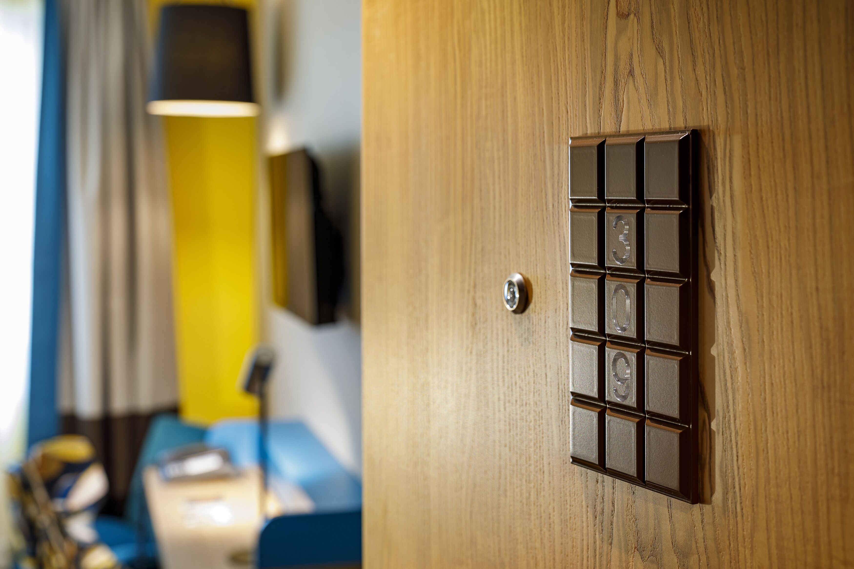 business double room | premium bedding, down duvets, minibar, in-room safe