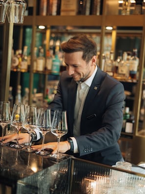 Bar (in der Unterkunft)