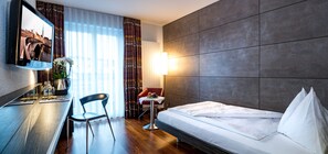 Hypoallergeen beddengoed, een kluis op de kamer, een bureau