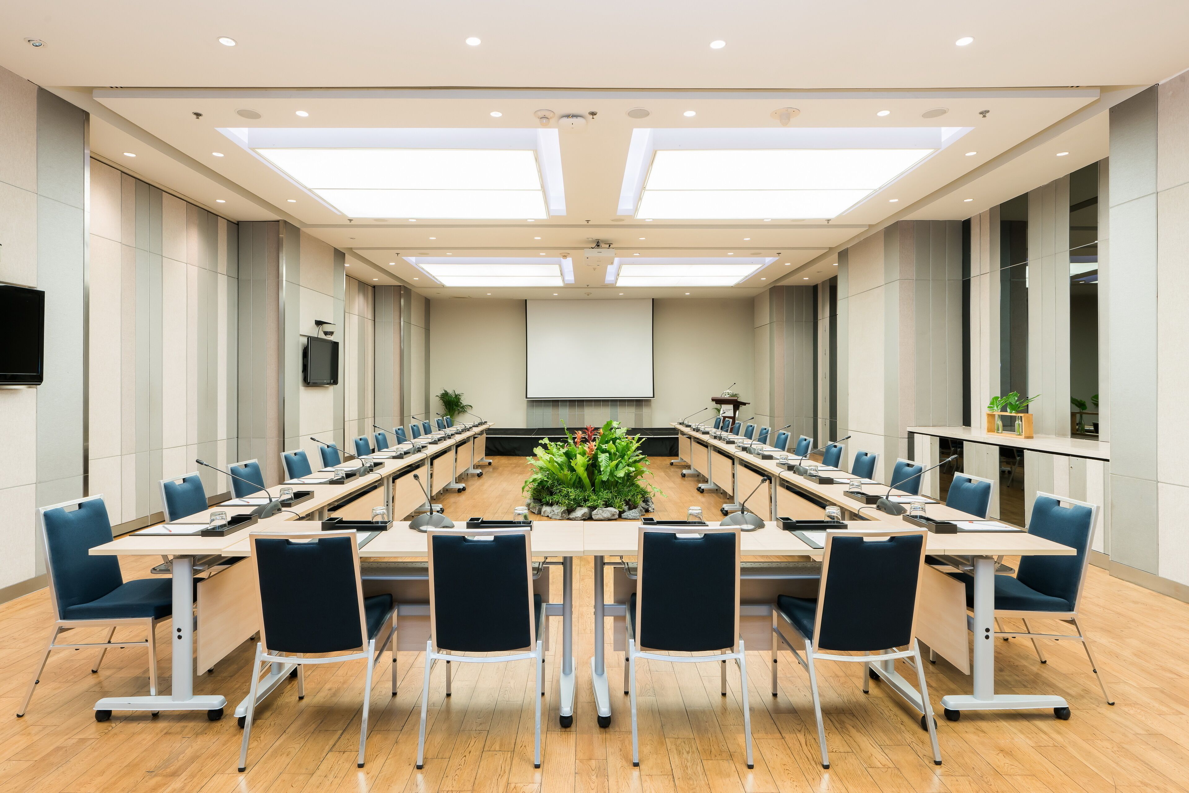 Photo - Pathumwan Princess Hotel