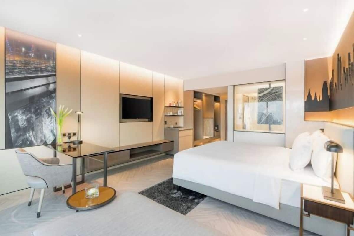 1 bedroom, premium bedding, in-room safe, individually decorated