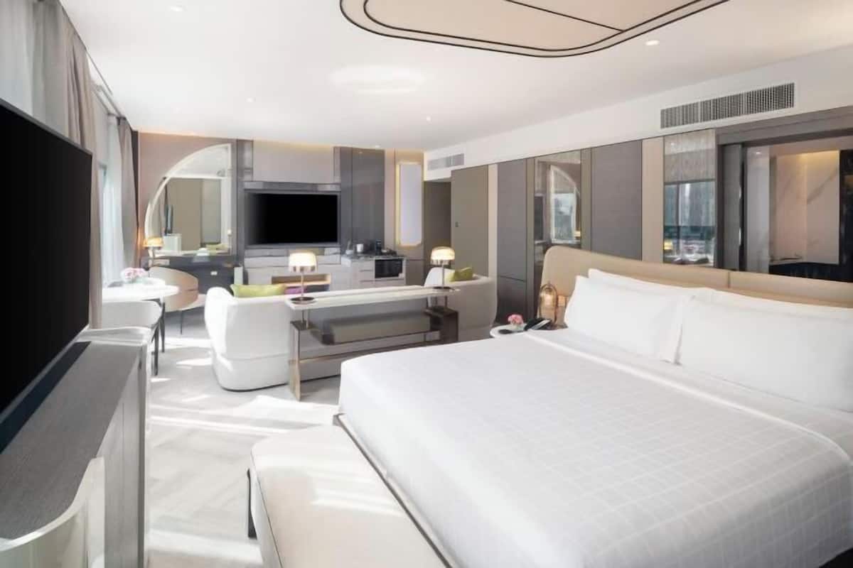 1 bedroom, premium bedding, in-room safe, individually decorated