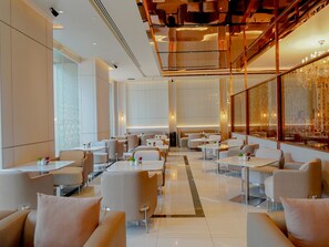 Executive-lounge