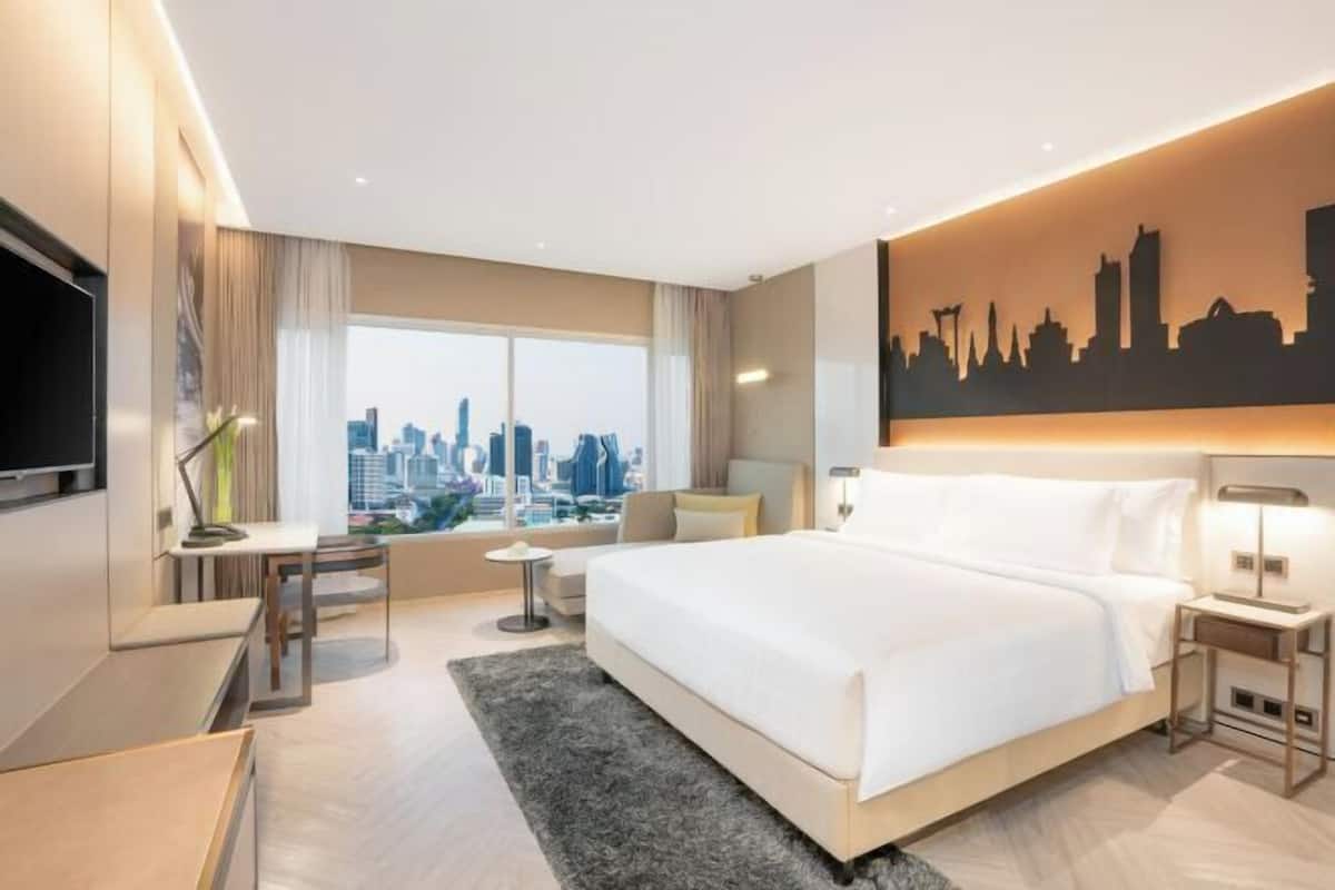 1 bedroom, premium bedding, in-room safe, individually decorated
