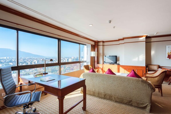 Executive Suite, River View