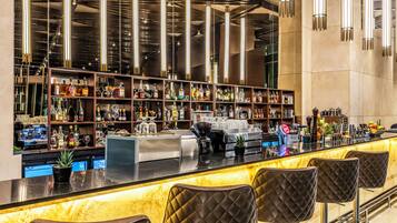 Bar (en la propiedad)