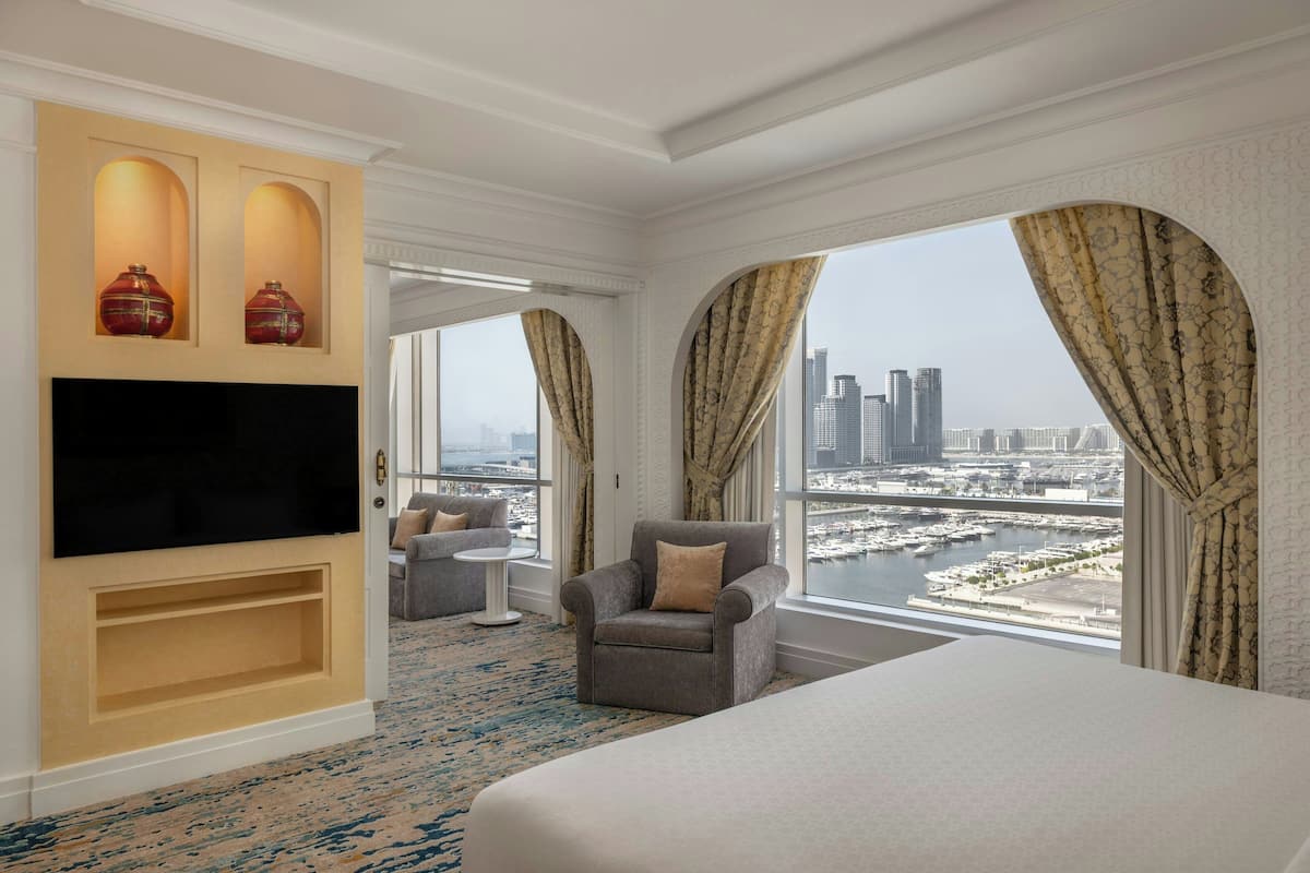 Suite Club, 1 chambre | Draps italiens Frette, literie de qualité supérieure, minibar