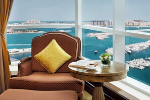 1 bedroom, Frette Italian sheets, premium bedding, minibar