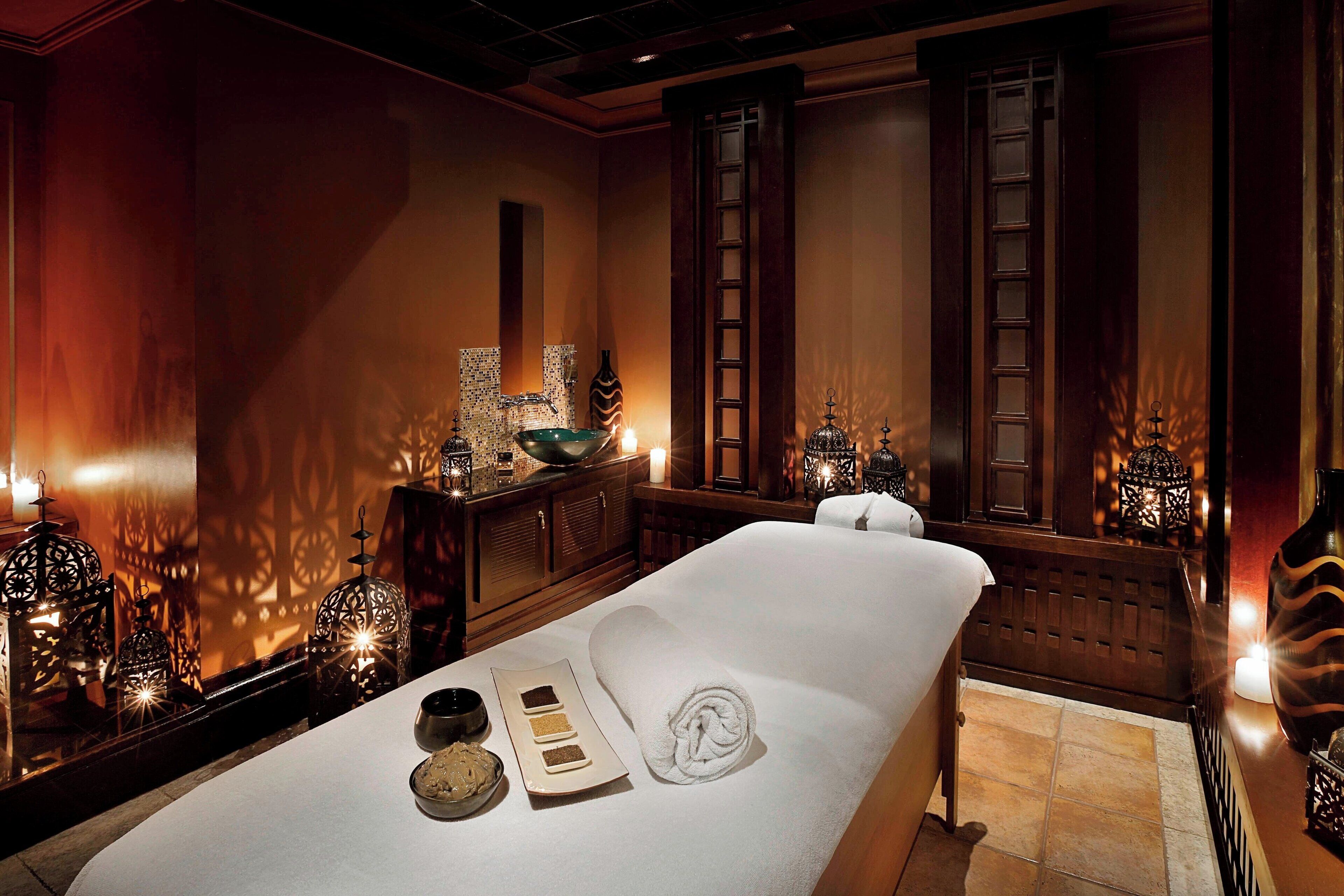 turkish bath/hammam, body treatments, hydrotherapy, aromatherapy