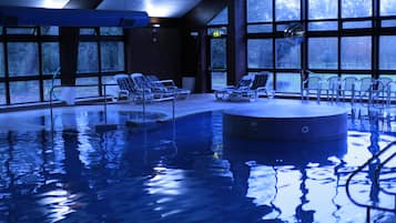 Indoor pool, outdoor pool