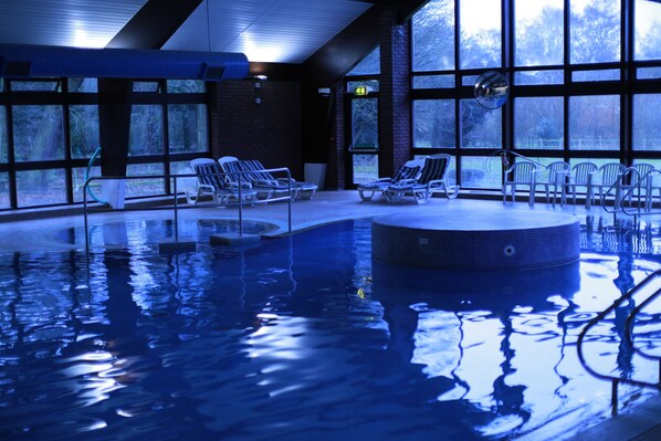 Indoor pool, outdoor pool - Penns Hall Hotel (Sutton Coldfield)