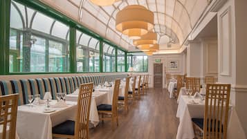 Daily English breakfast (GBP 15 per person)