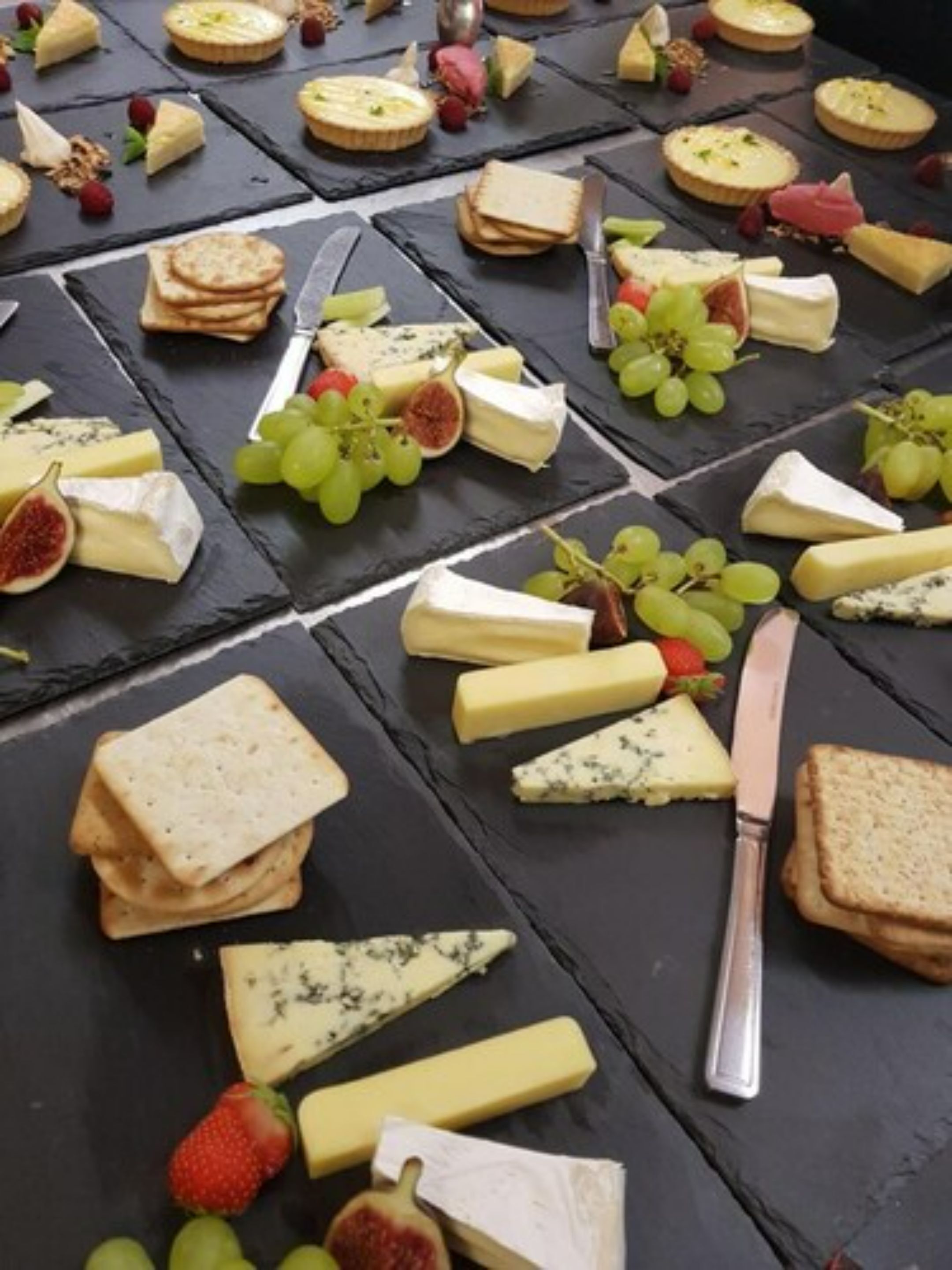 lunch and dinner served, british cuisine