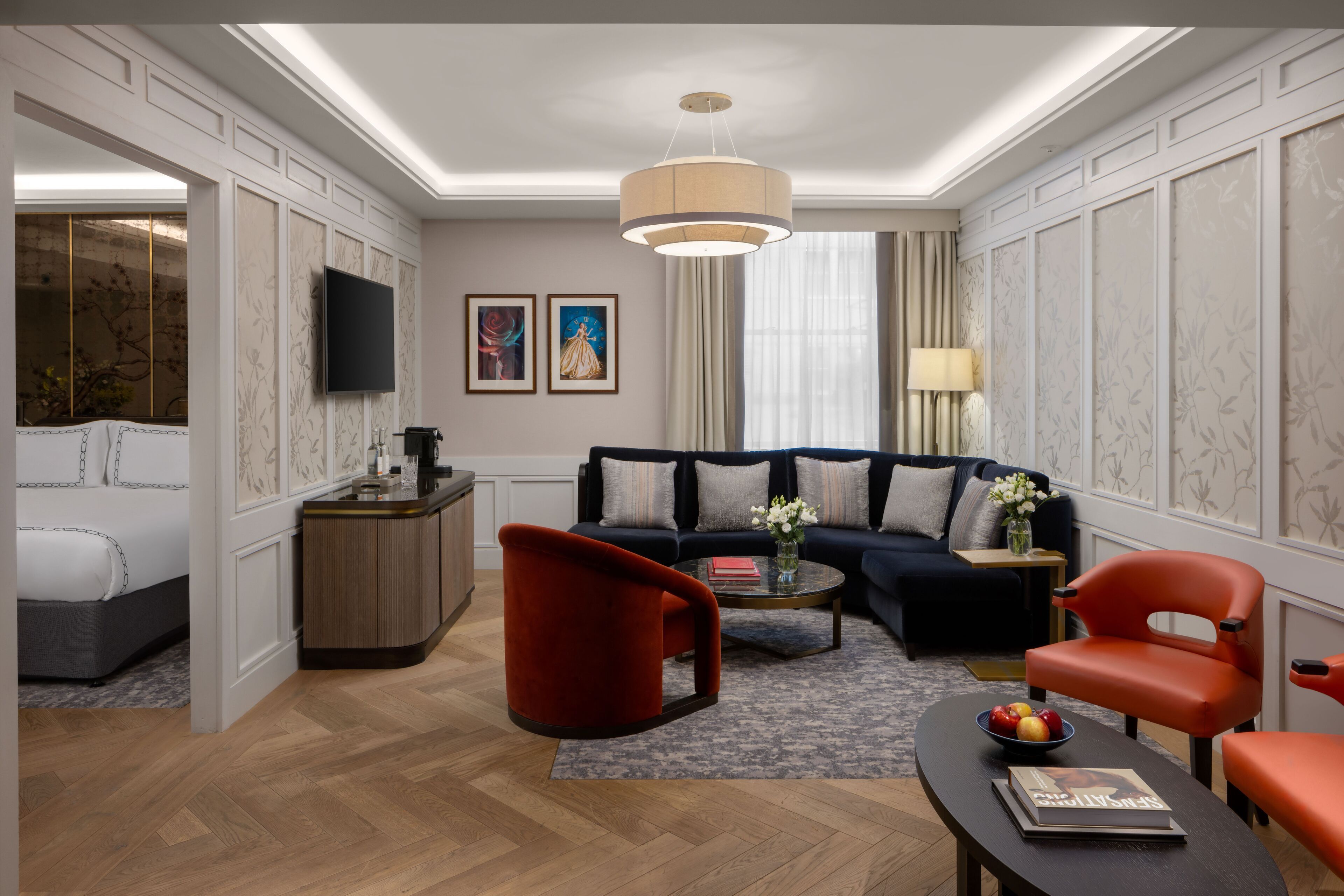 Family Suite (Biltmore) | In-room safe, desk, laptop workspace, blackout curtains