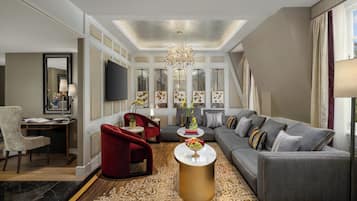 In-room safe, desk, laptop workspace, blackout curtains