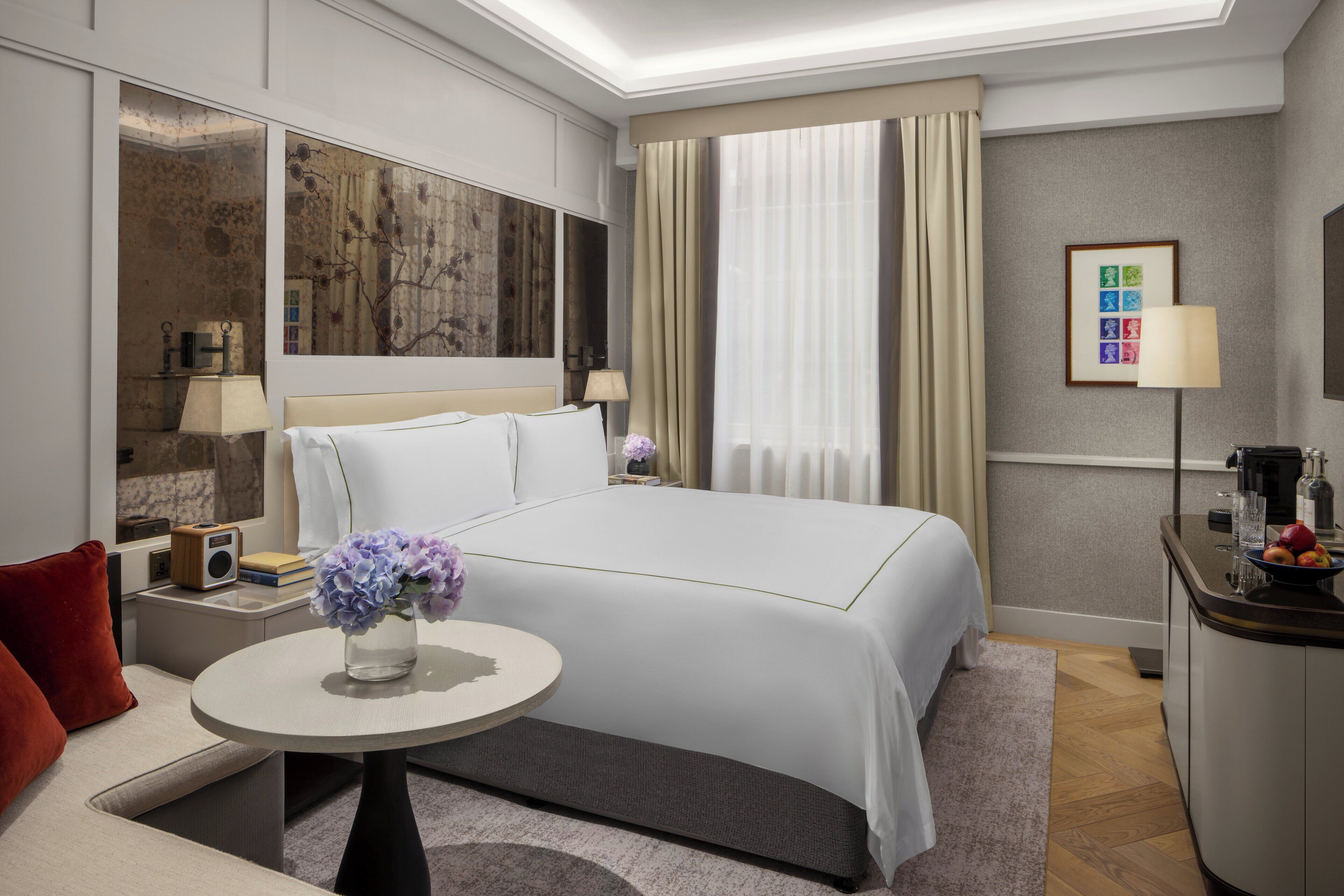 Superior Room | In-room safe, desk, laptop workspace, blackout drapes