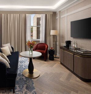 In-room safe, desk, laptop workspace, blackout drapes - The Biltmore Mayfair (London)