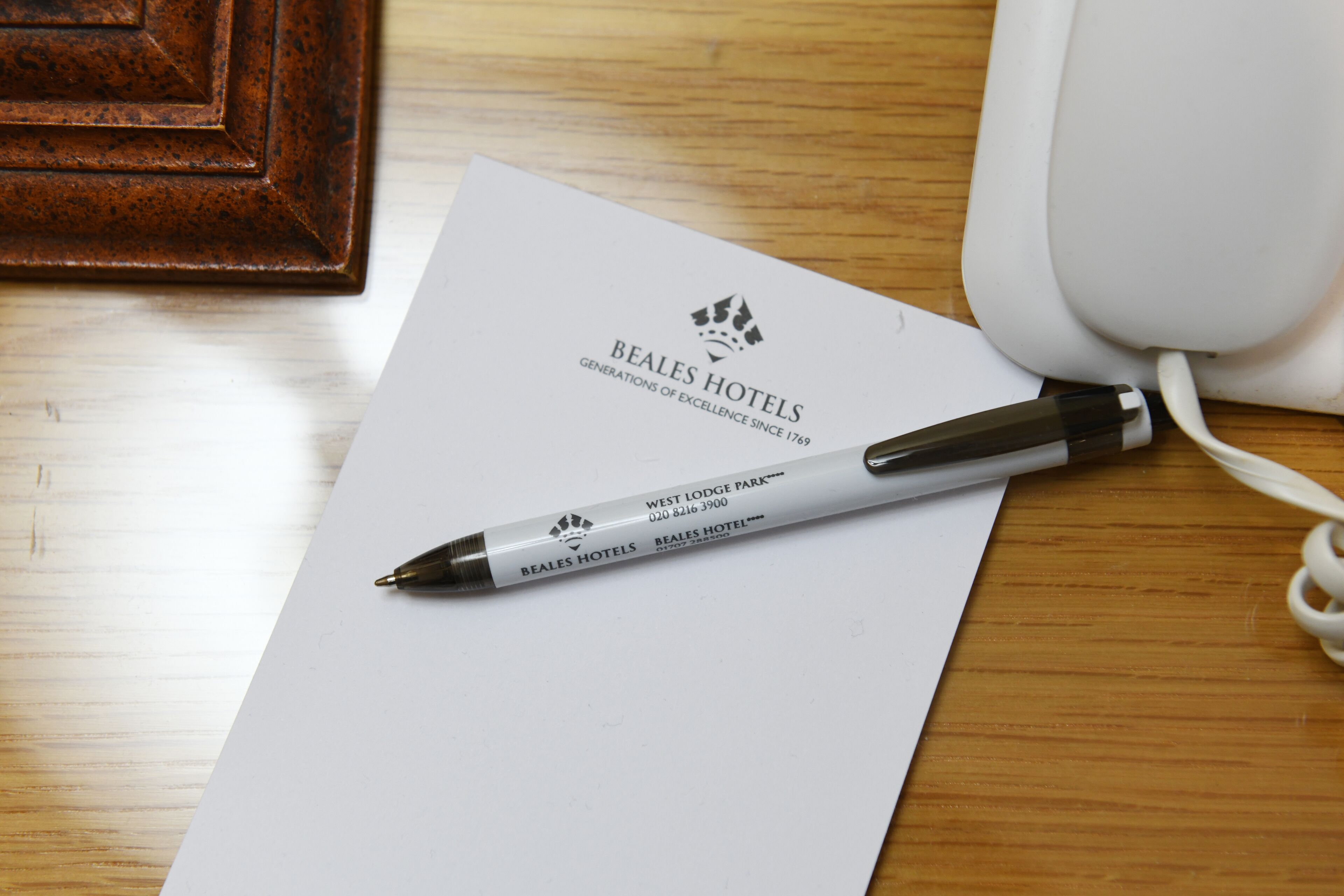 egyptian cotton sheets, premium bedding, in-room safe