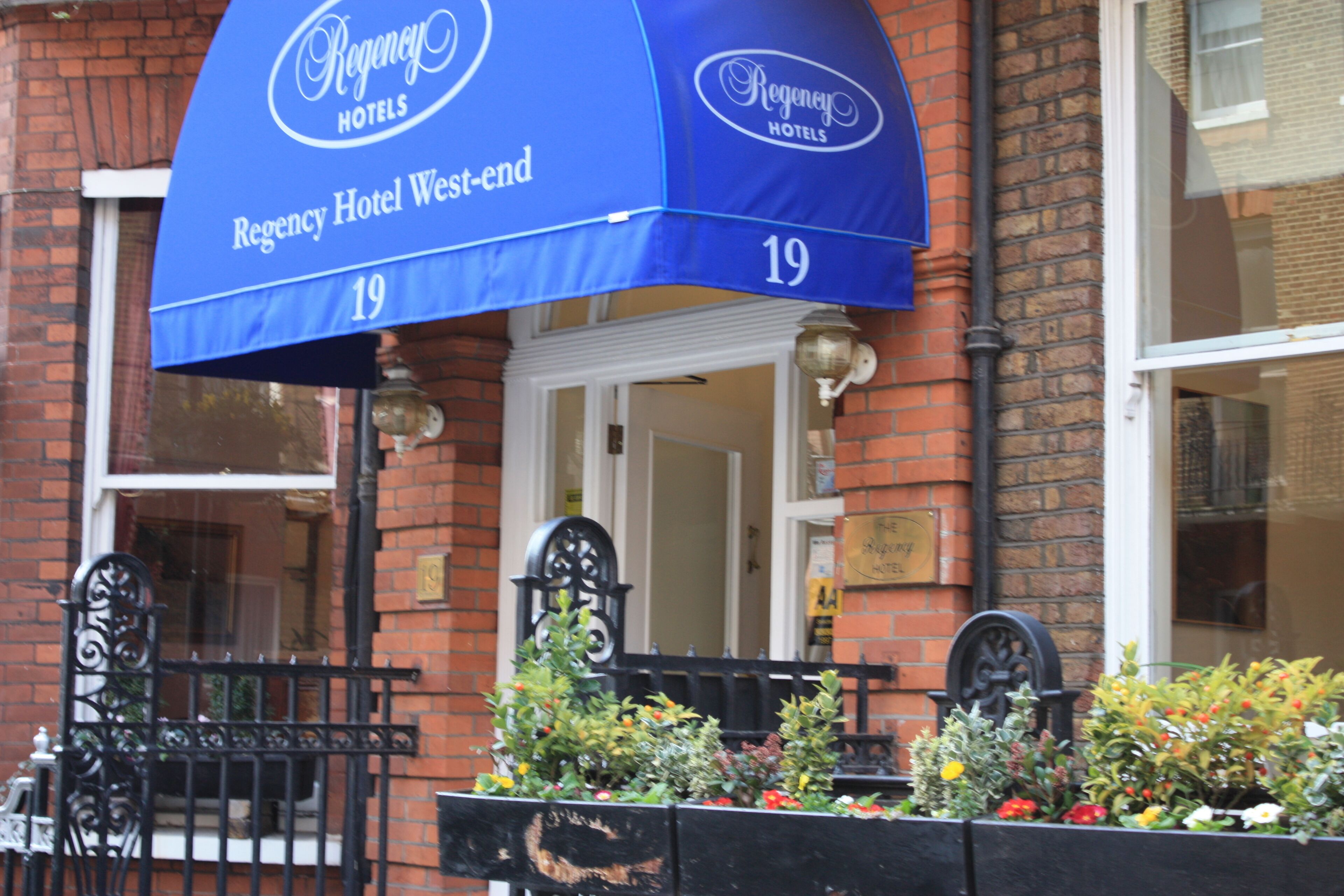 Photo - Regency Hotel Westend