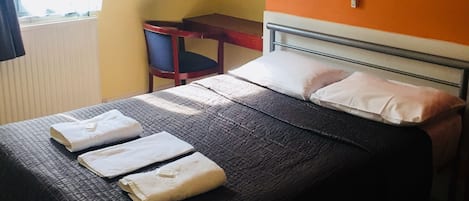 1 bedroom, iron/ironing board, bed sheets