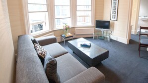 Executive Suite | Living area | TV - 159 Knightsbridge (London)