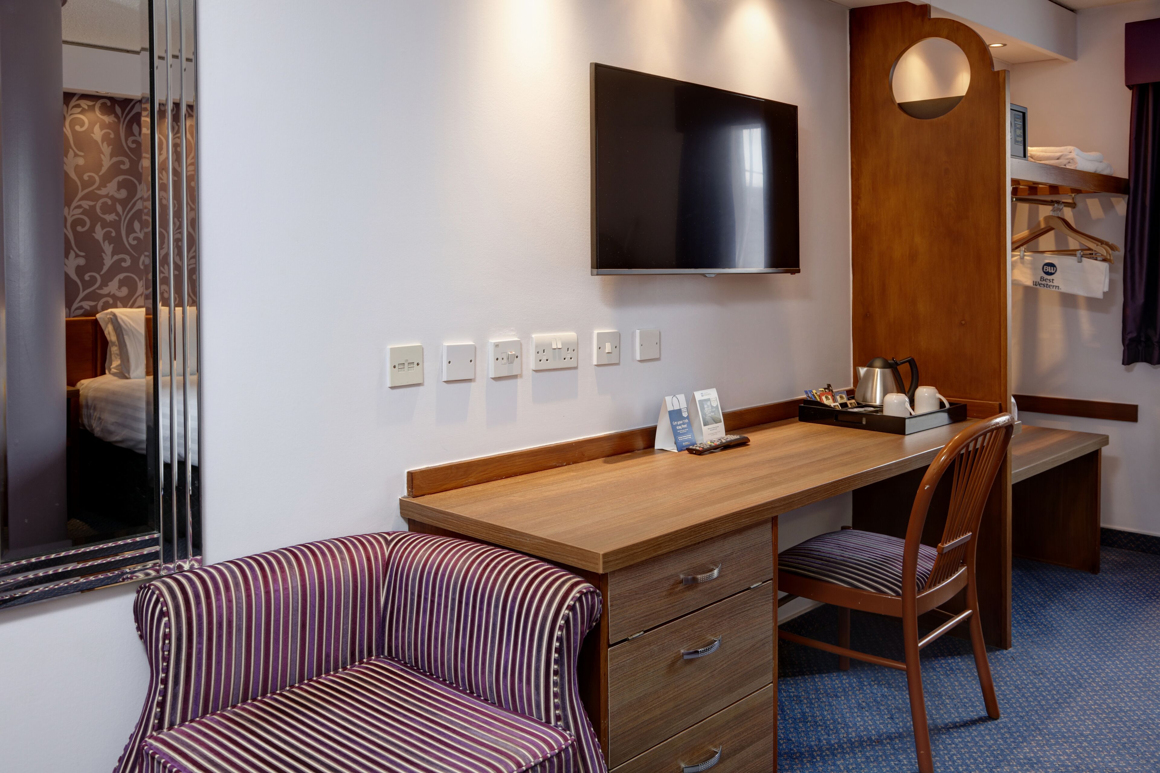 in-room safe, desk, iron/ironing board, free wifi