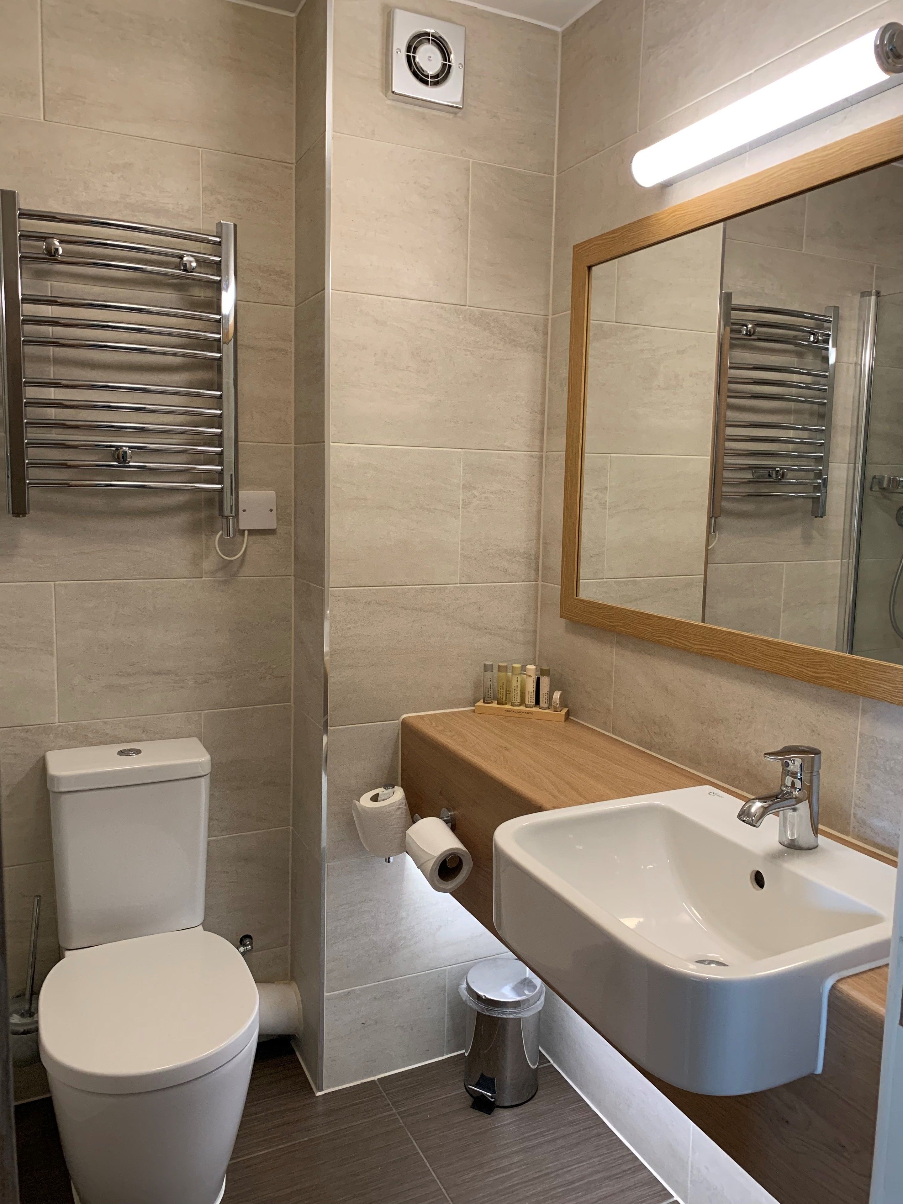 premium double or twin room, 1 bedroom, garden view | bathroom | combined shower/bathtub, free toiletries, hair dryer, towels