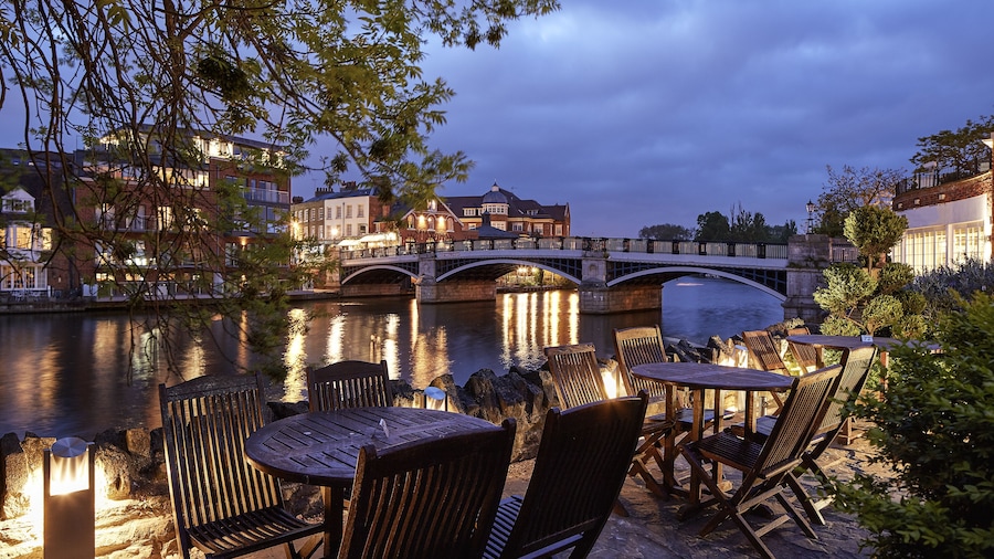 Sir Christopher Wren Hotel