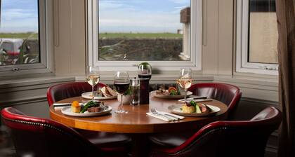 Fairfield House - Ayr