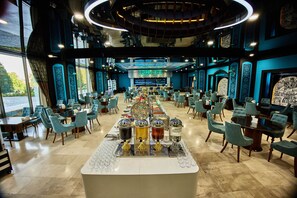 รวมอาหารเช้าแบบบุฟเฟ่ต์ ทุกวัน