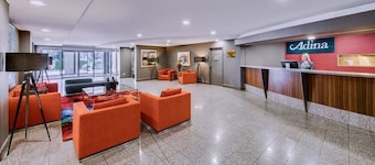 Adina Serviced Apartments Canberra James Court